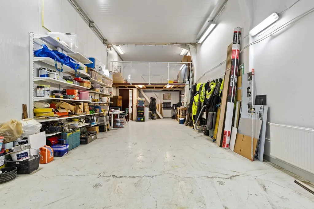 Pesuköök - Industrial Unit with Loft in Hafnarfjörður