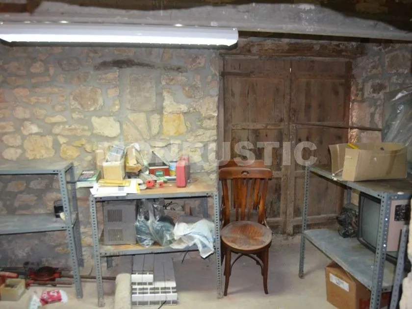 Lavanderia - Chalet with Workshop in El Vilosell, Lleida