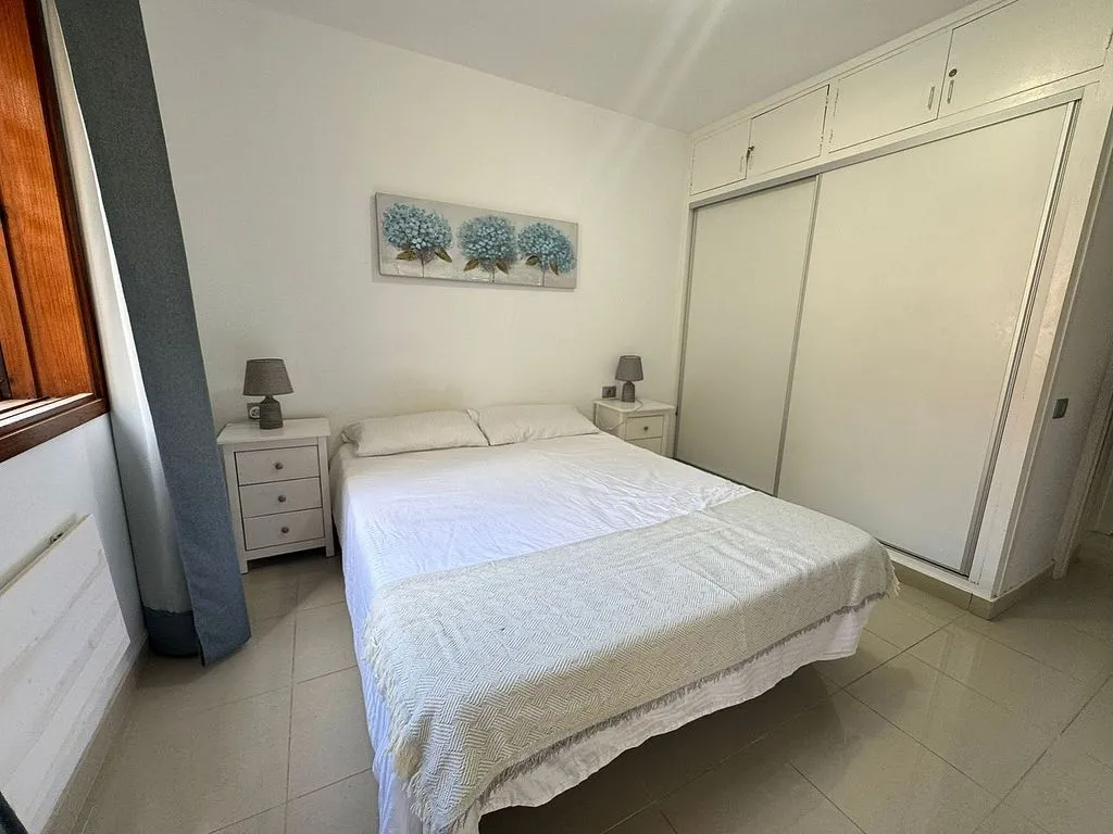 Magamistoad - T2 Apartment with Pool in Los Cristianos
