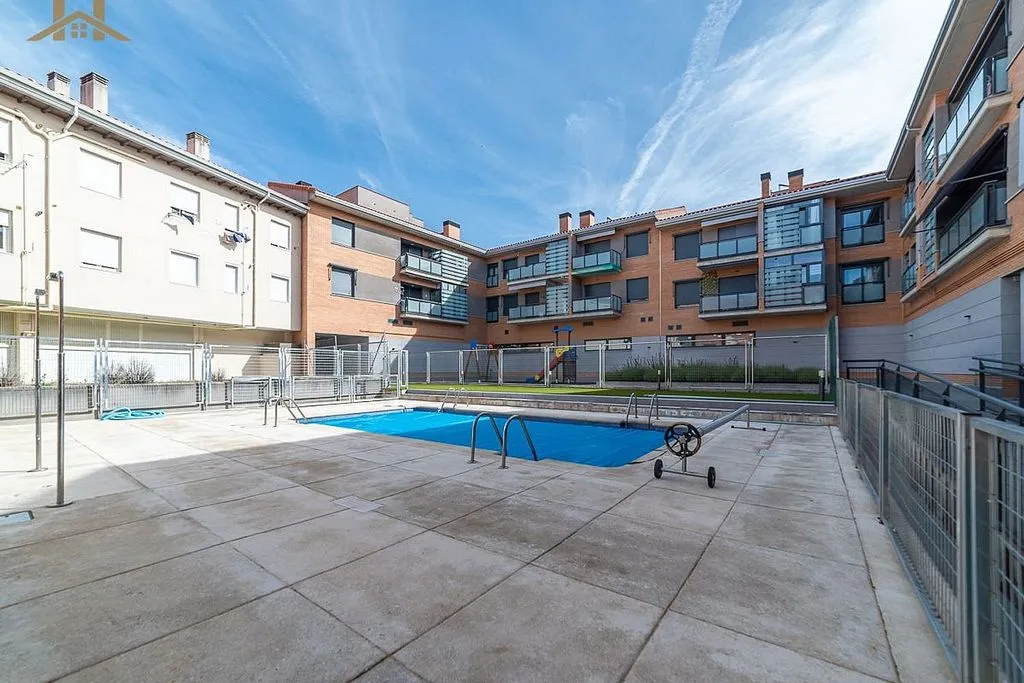 Bassein - Apartment with Pool in Guadarrama Centre