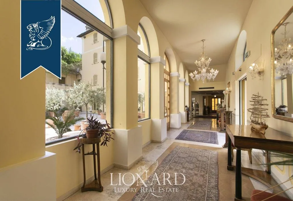 Esik - Luxury Hotel with Historical Features in Spoleto