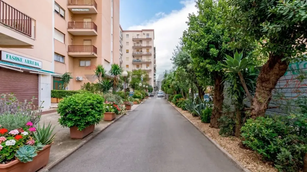 Välivaade - Spacious Apartment with Balcony in Palermo