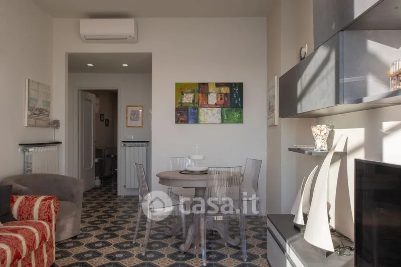 Elutuba - Seafront Apartment with Balcony in Finale Ligure