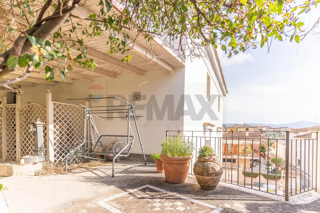 Terrass - Historic Villa with Garden in San Castrese