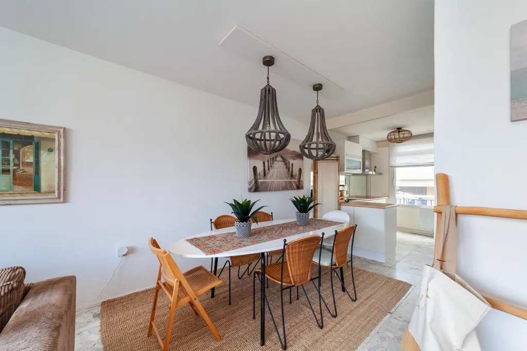 Sala da pranzo - Maisonnette with Sea View in Scheveningen