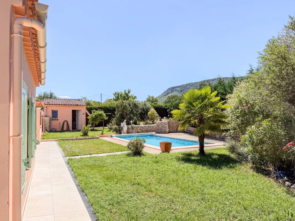Jardin - Villa avec Piscine à Rians
