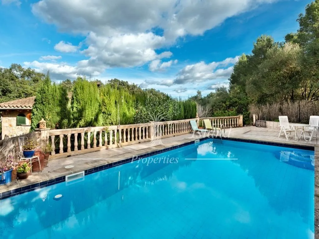 Bassein - Luxury House with Pool and Gardens in Alaró