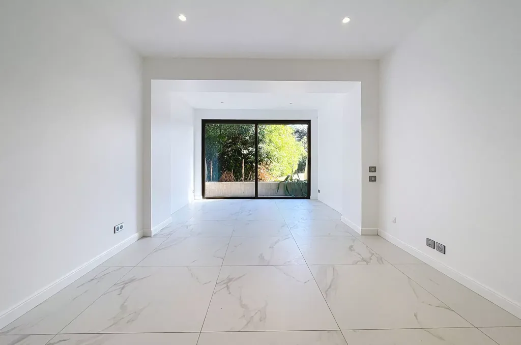 Entrée - Appartement-Villa avec Terrasses et Vue Mer à Cannes