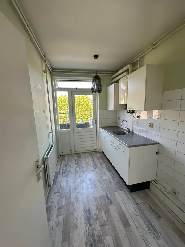 Cuisine - 3-Bedroom Apartment with Garden in Veenendaal