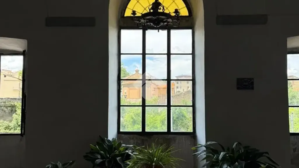 Stanze - Historic Apartments with Piazza View in Bagnaia