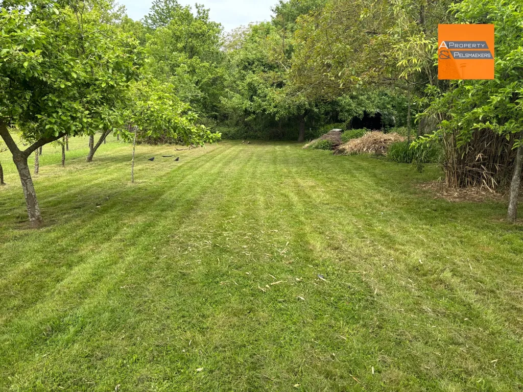Giardino - Buildable Plot with Green View in Kessel-Lo