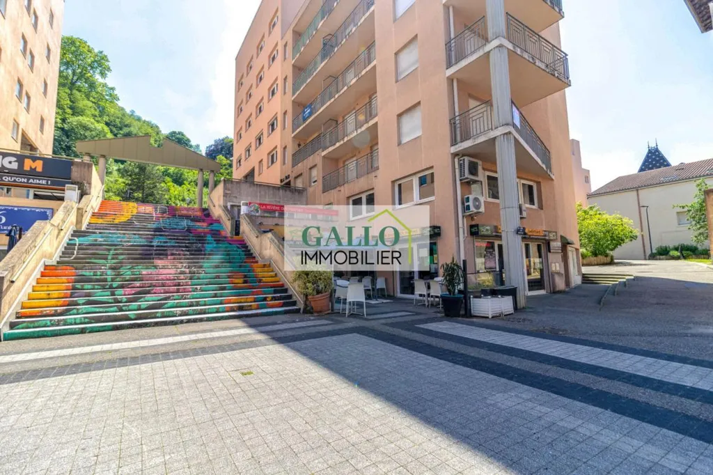 Balcone - Studio with Parking in Bourgoin-Jallieu