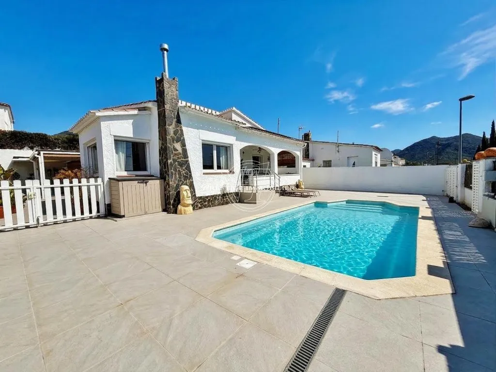 pool_area