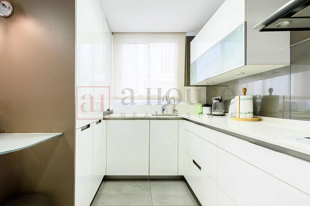 Cuisine - Luxury Apartment with Balcony in L'Antiga Esquerra de l'Eixample