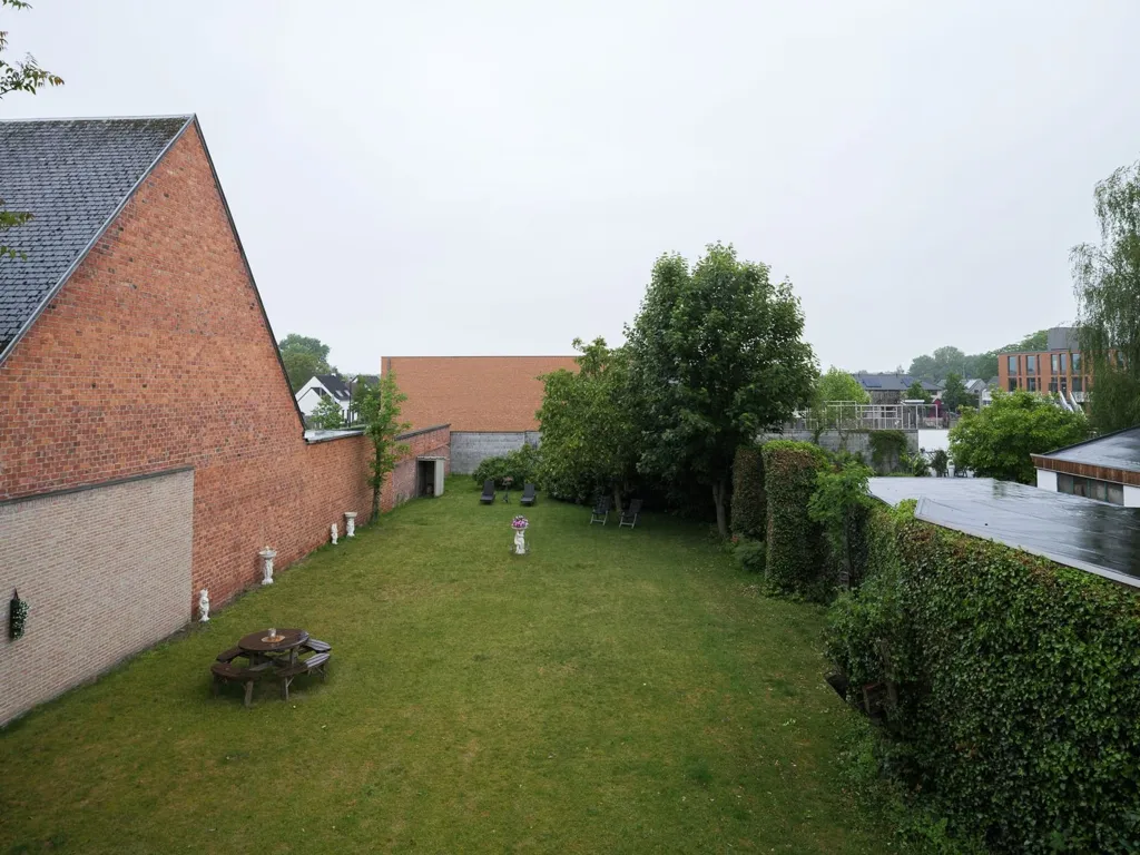 Jardin - Maison avec Commerces et Jardin à Moerbeke