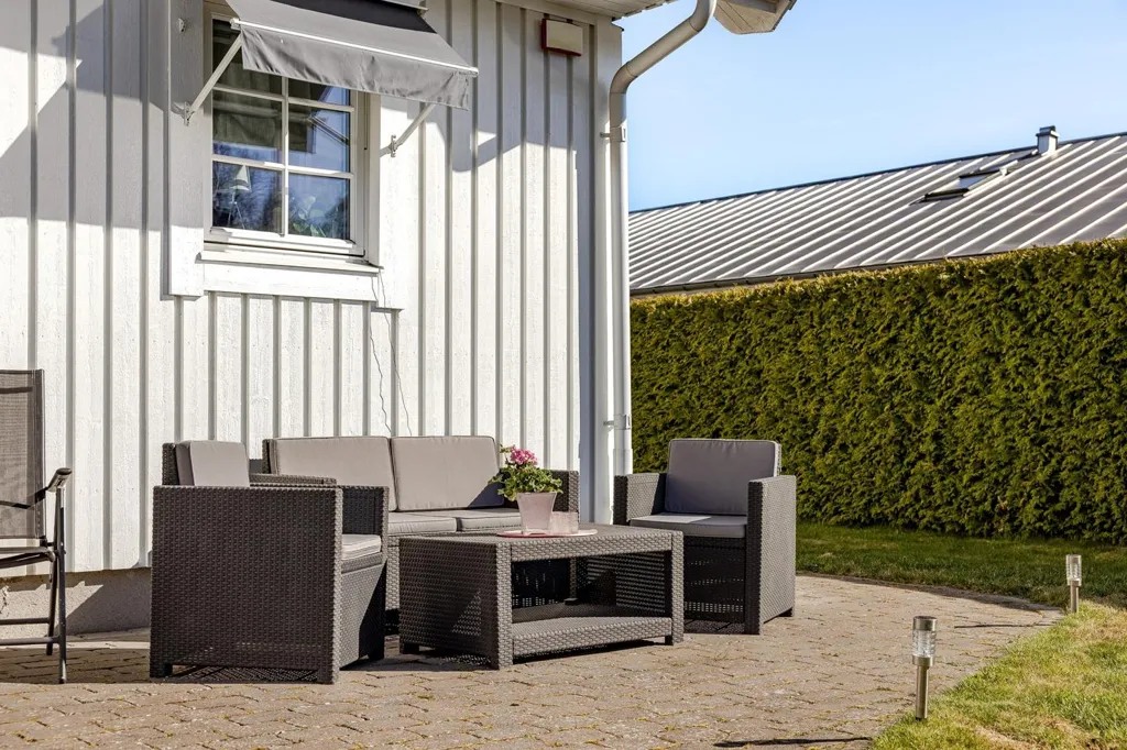 Terrasse - Villa with Garden in Motala