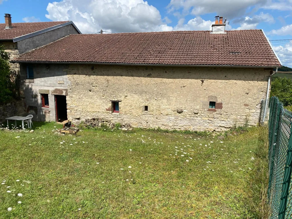 Extérieur - Maison Charmante avec Jardin à Morizécourt