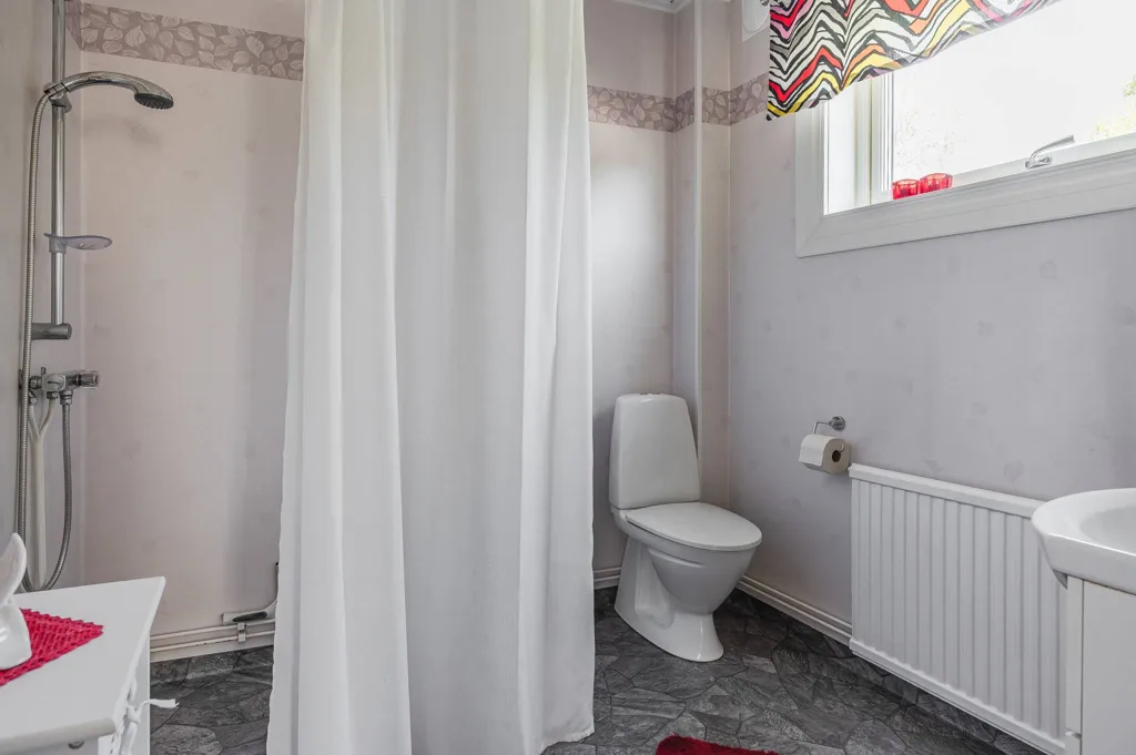 Bathrooms - Renovated Villa with Garden near School