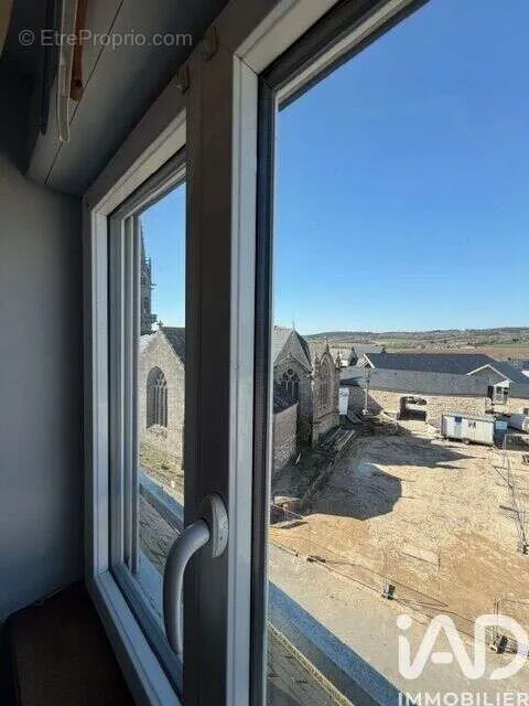 Toad - Duplex Apartment with Mezzanine in Plomodiern