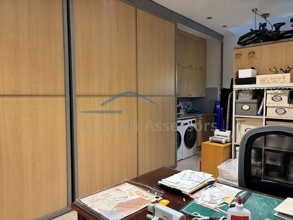 Buanderie - Luxury House with Lift in Sabadell Centre