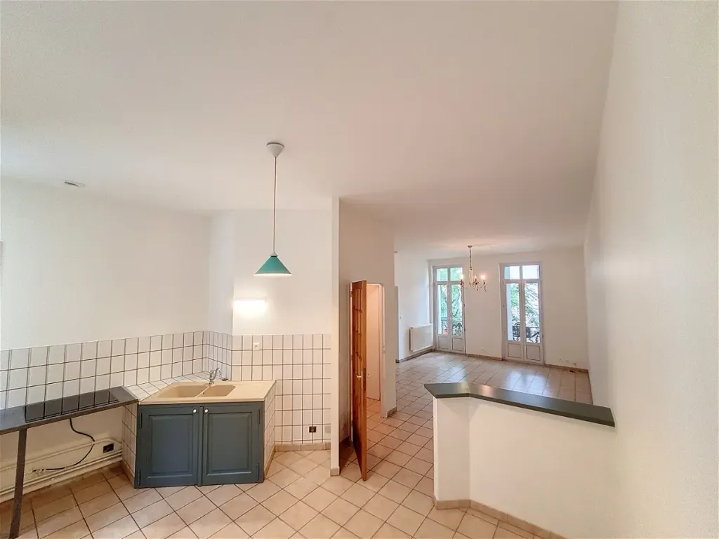 Cuisine - Appartement T2 avec Interphone à Agen