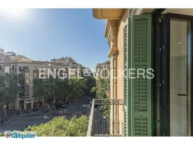 Rõdu - Modern Flat with Balcony in Eixample