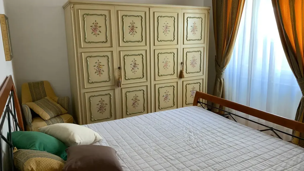 Magamistoad - Modernised Apartment with Sea View in Alassio