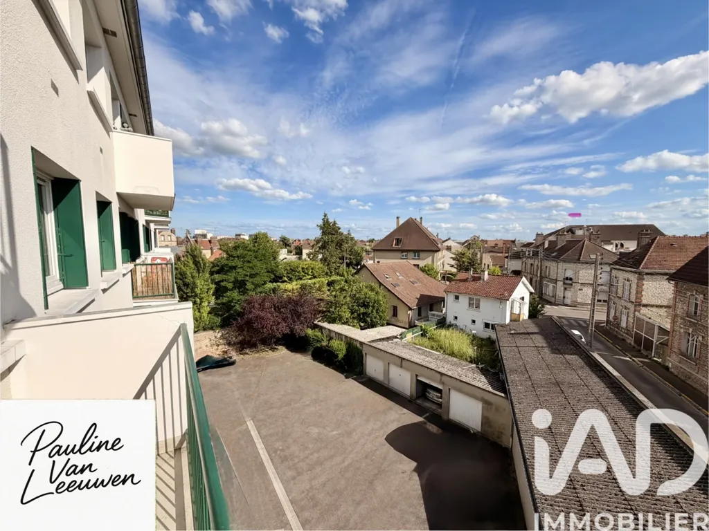 Balcon - Appartement avec Balcon et Vue Dégagée à Sainte-Savine