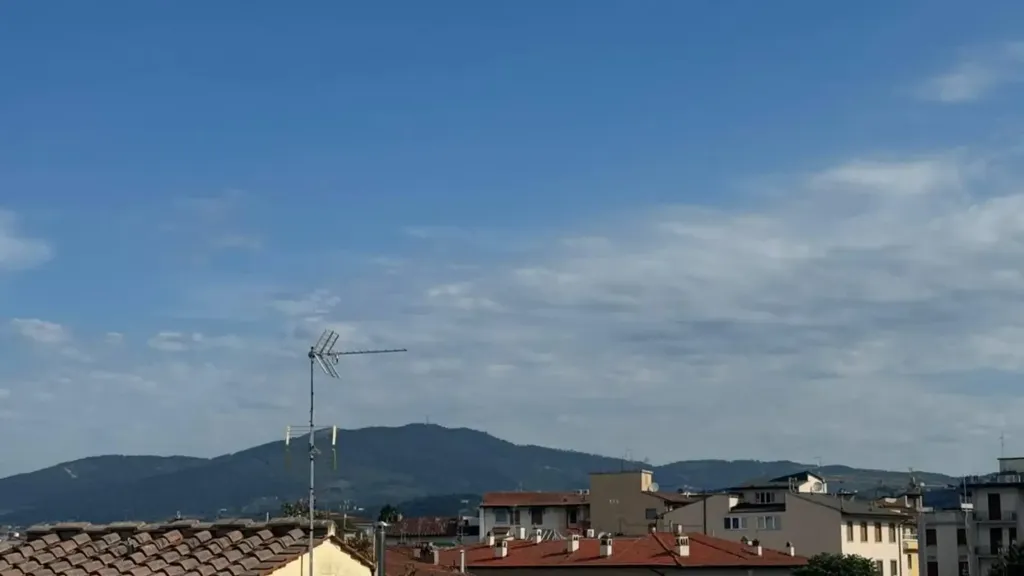 Three-Bedroom Apartment on Multiple Levels in Florence