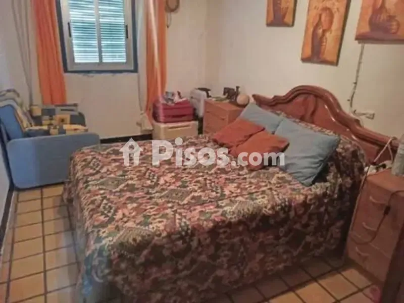 3 magamistoaga maja asukohas ES