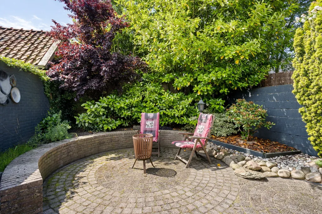 Garden - Characterful Detached House with Garden in Enschede