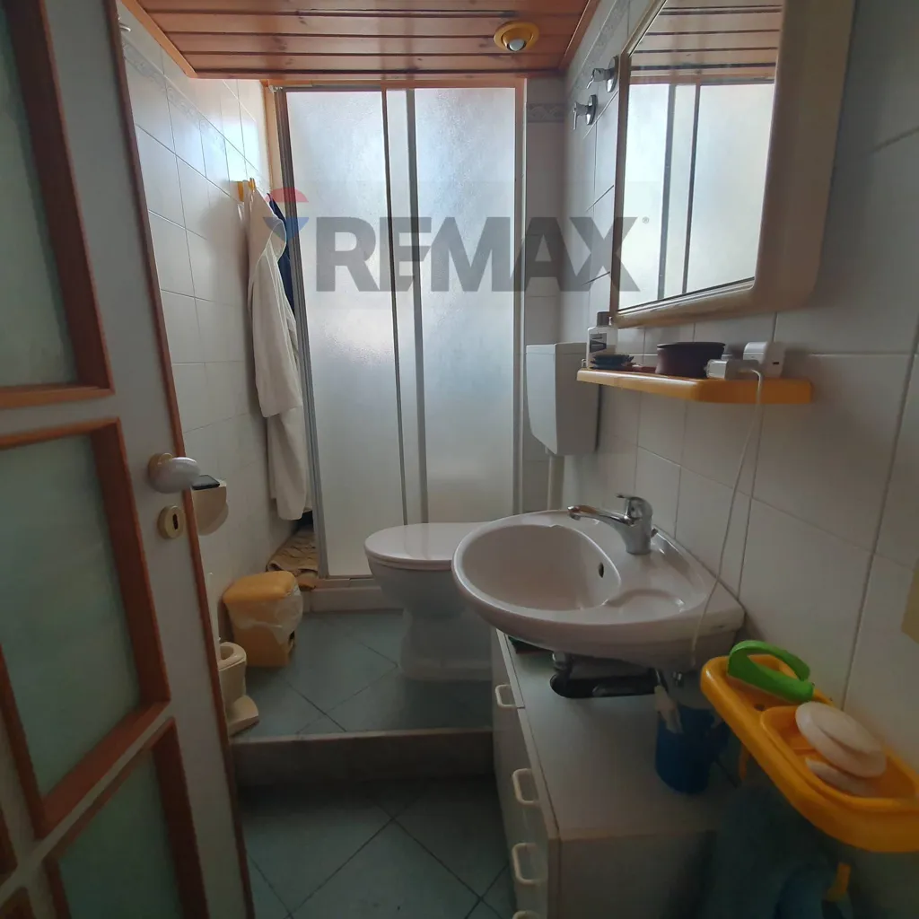 Salles de bain - Spacious Apartment with Balcony in Catania