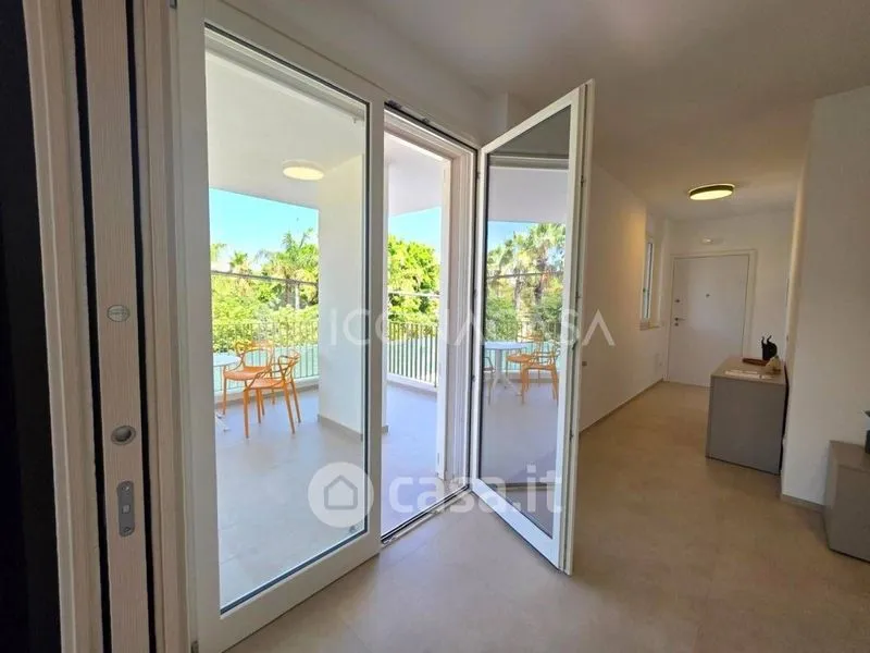 Entrée - Studio with Balcony in Santo Spirito, Bari