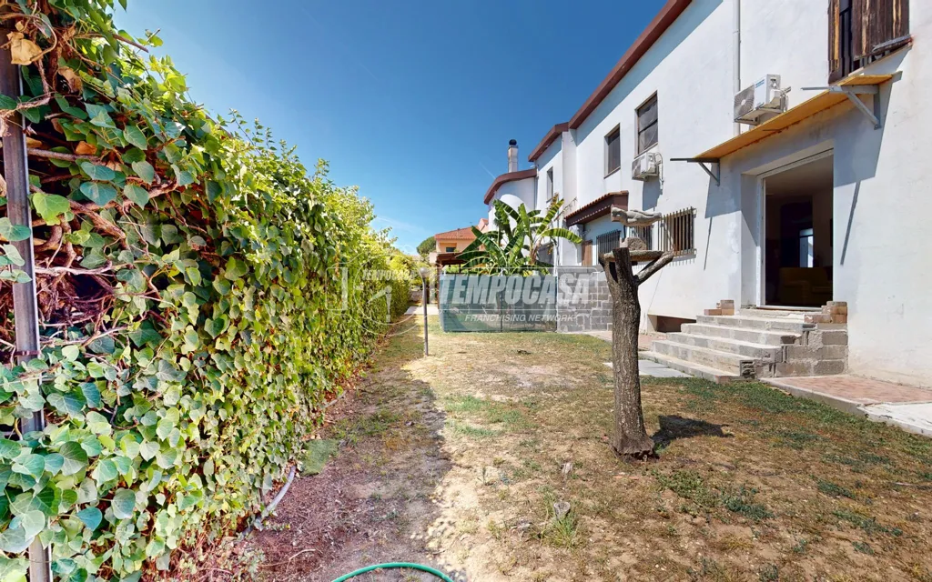 Jardin - Triplex Villa with Private Garden in Sassari