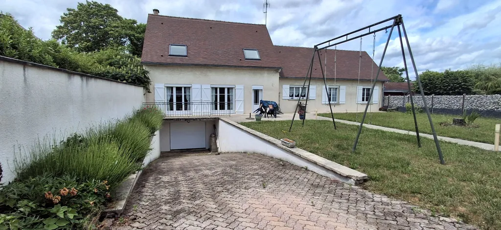 Jardin - Maison avec Terrasse et Jardin à Crepy En Valois