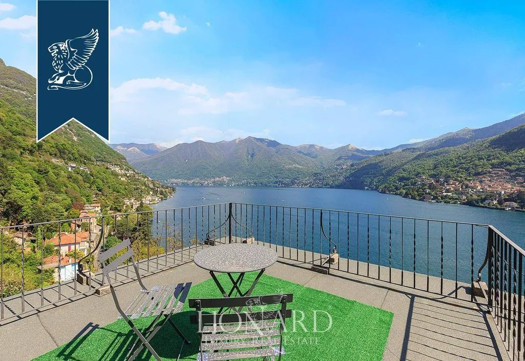 Terrass - Luxury Villa with Lake View in Moltrasio