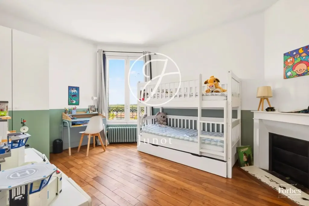 Magamistoad - Maison with Garden and View in Saint-Cloud