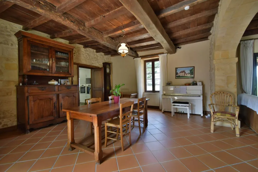 Söögituba - Luxury Longère with Expansive Land near Bergerac