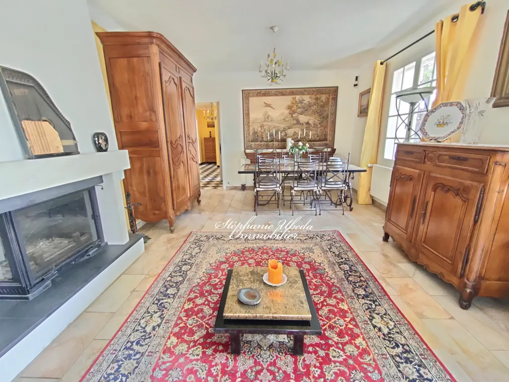Elutuba - Villa with Vineyard View in Cabrières-d'Avignon