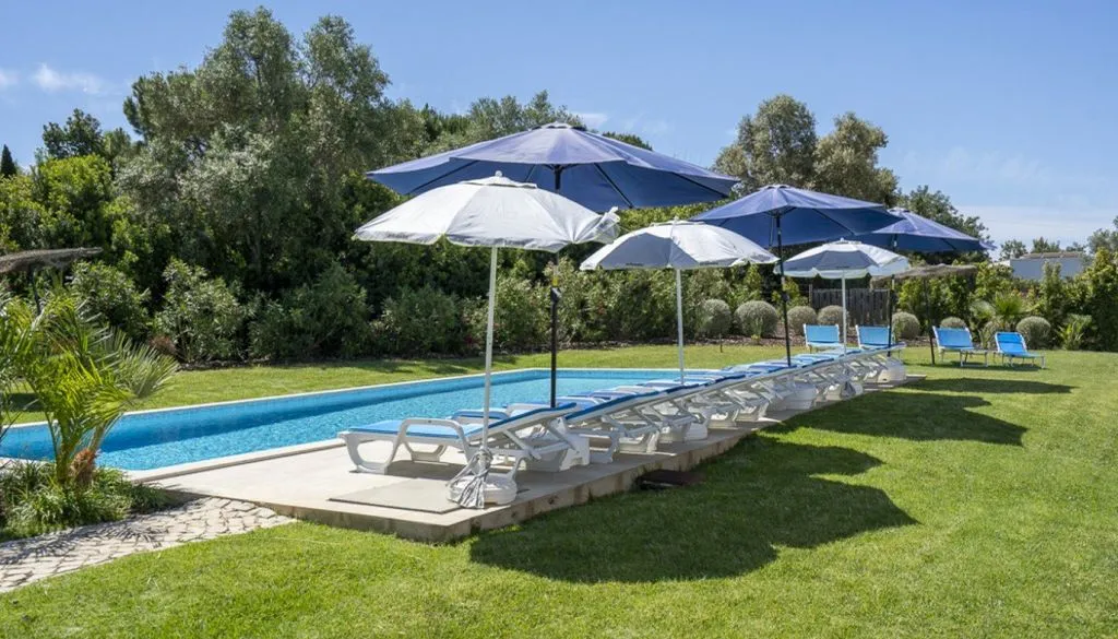 Bassein - Luxury Hotel with Pool in Moncarapacho, Faro