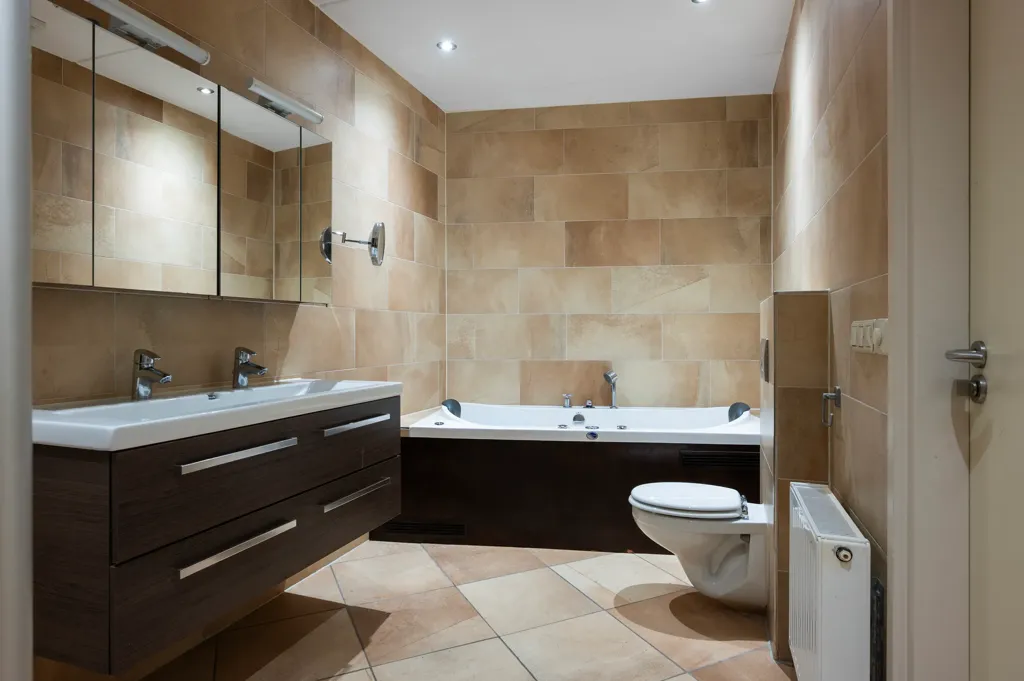 Bathrooms - Semi-Bungalow with Private Garden in Markelo