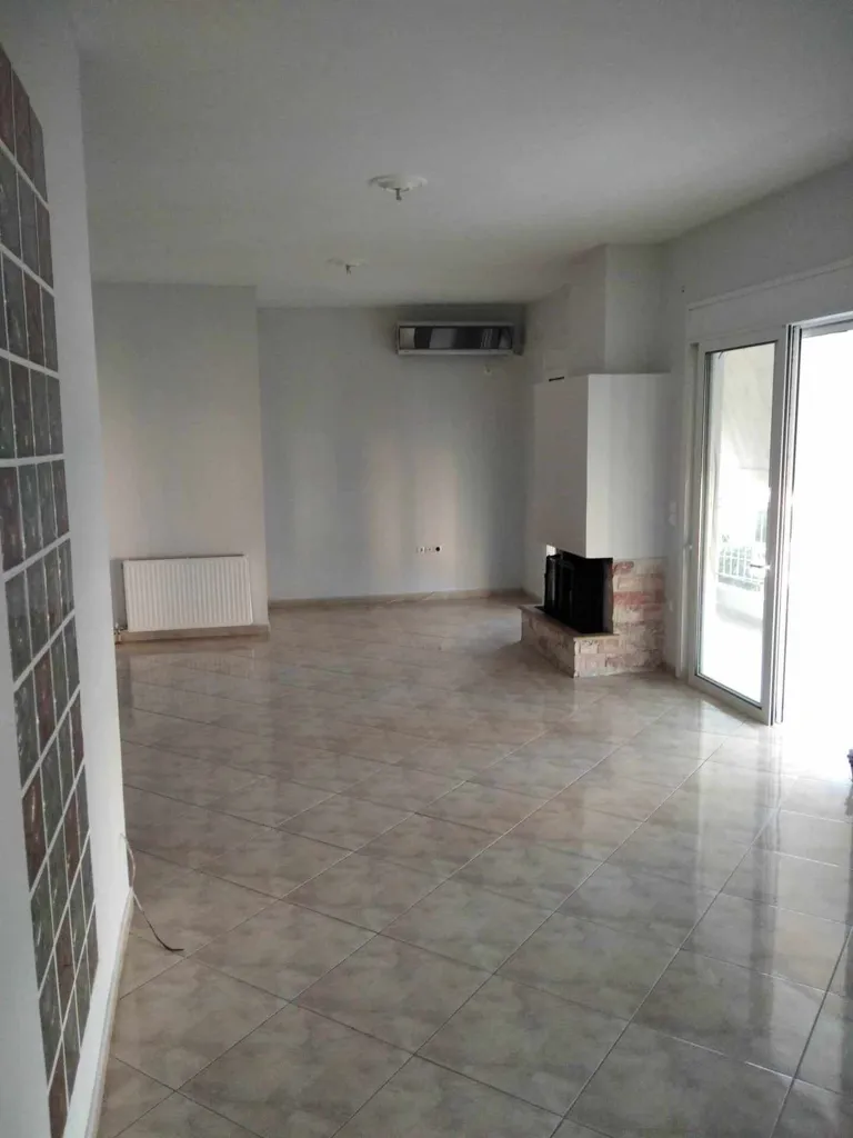 4-toaline korter asukohas Athens