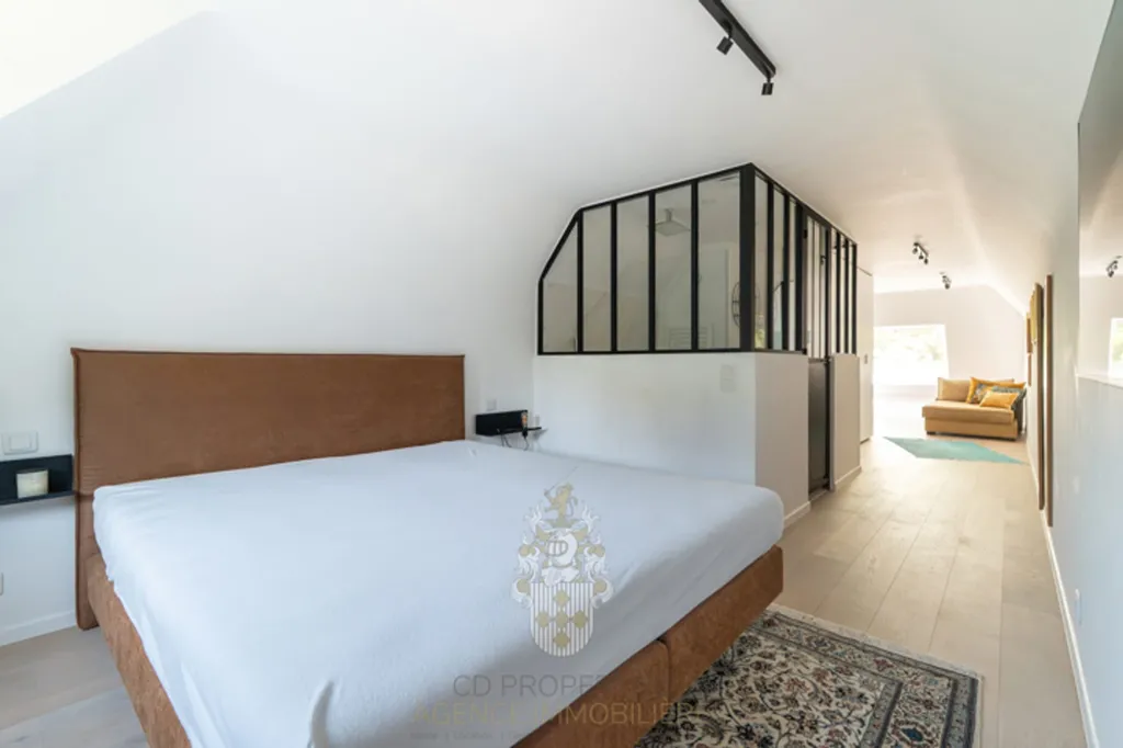Chambres - Villa Rénovée avec Espace Wellness à Uccle