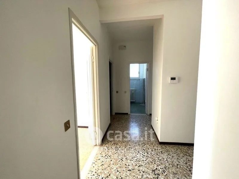 Esik - Apartment with Hillside View in Voghera