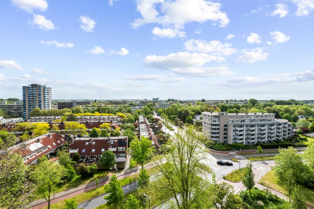 Vue aérienne - Modern Corner Flat with Panoramic View in Haarlem