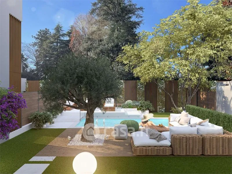 Contemporary Villa with Private Garden in Mozzate