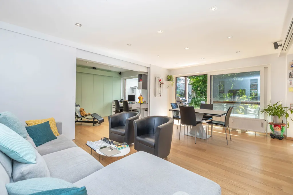 Séjour - Appartement 1 Chambre avec Jardin à Uccle
