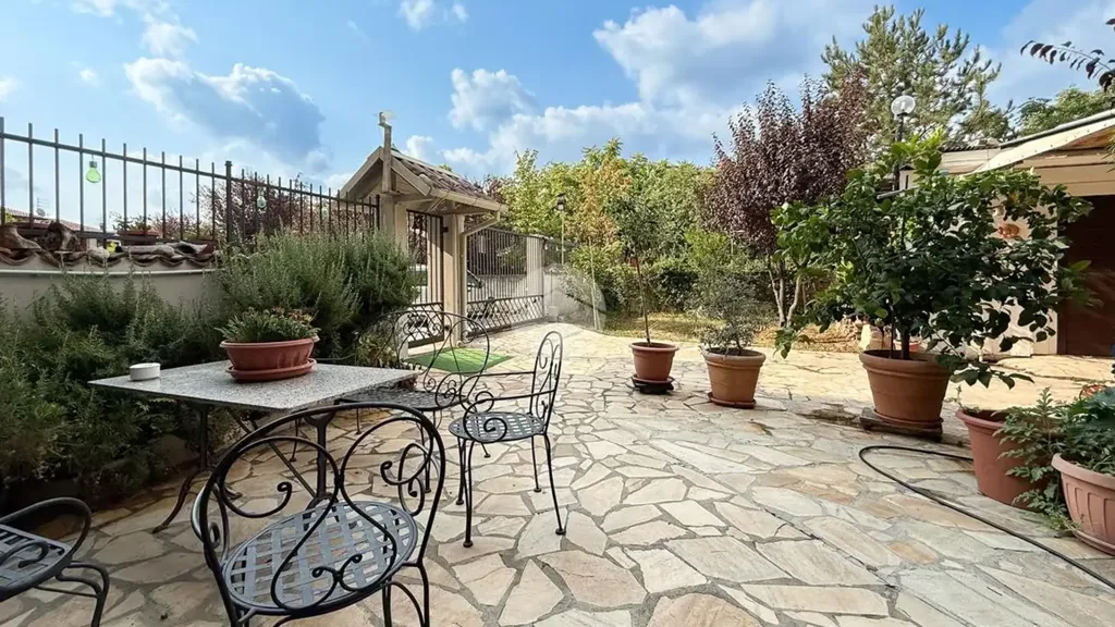 Terrace - Modern Terrace Villa in Pettino, L'Aquila