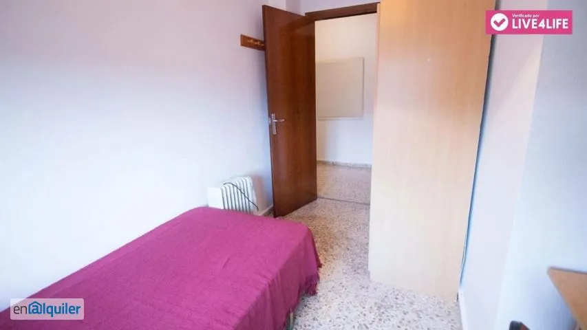 Magamistoad - Ample Flat with Ascensor in La Carrasca, Valencia
