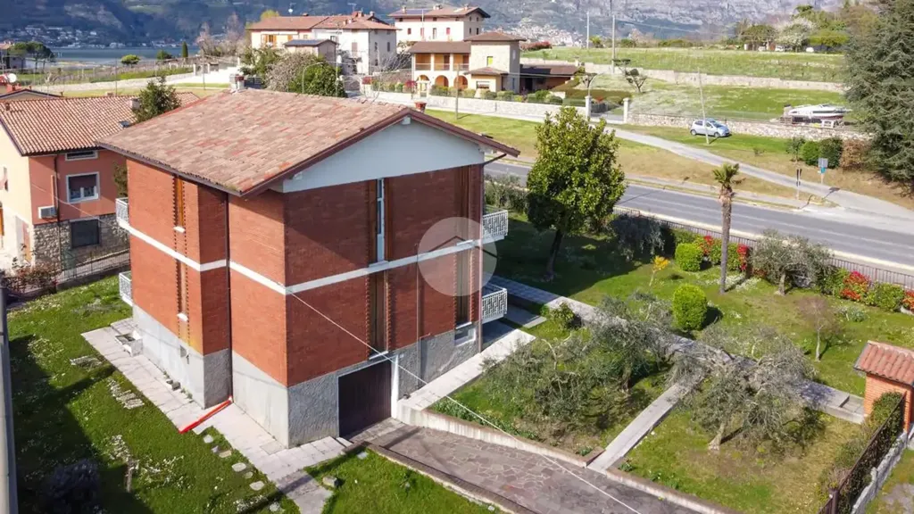Vue aérienne - Apartment with Garden in Clusane, Iseo